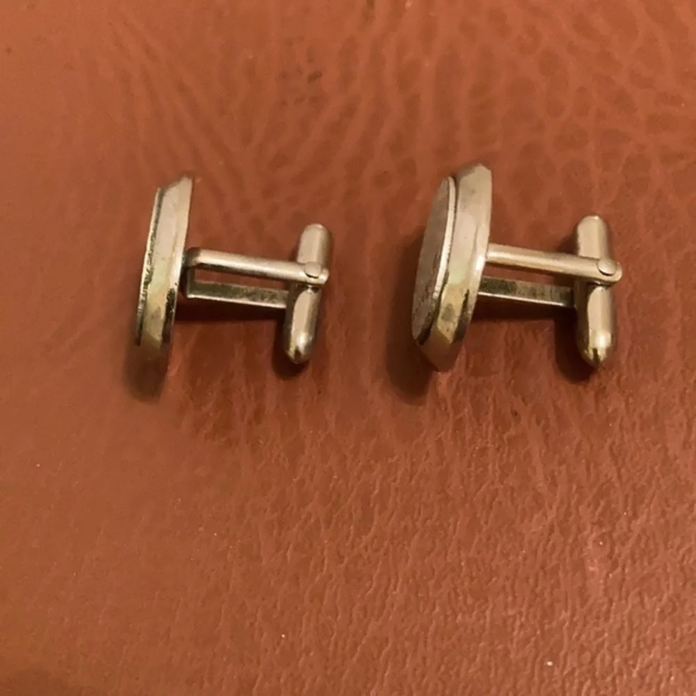 Vintage Swank silver tone cuff links